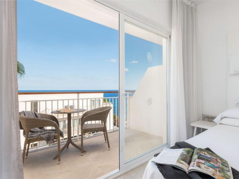 Hotel Atolon
