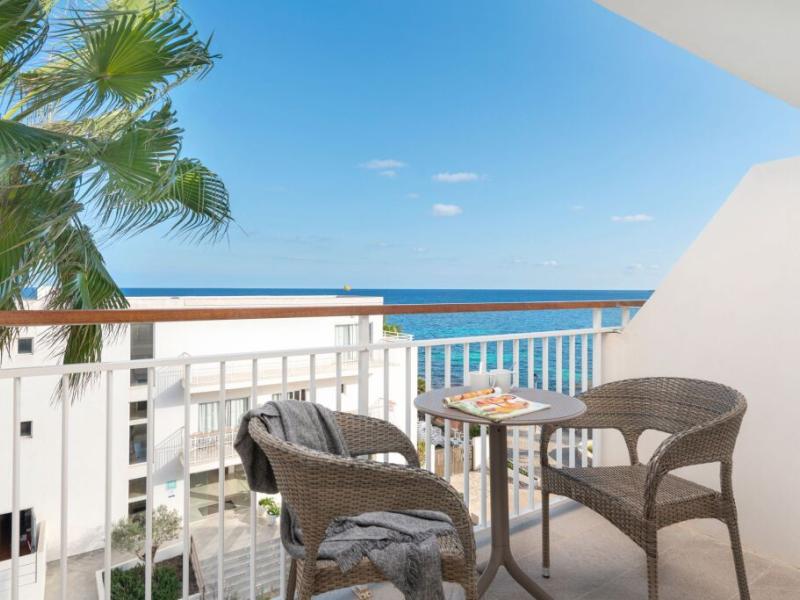 Hotel Atolon