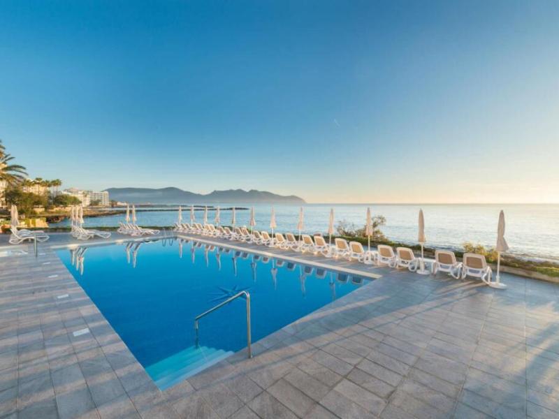 Hotel Atolon