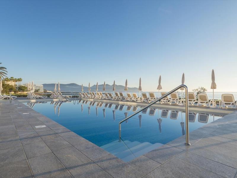 Hotel Atolon