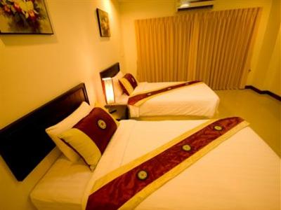 Sinsuvarn Airport Suite