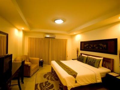 Sinsuvarn Airport Suite