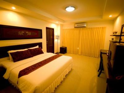 Sinsuvarn Airport Suite