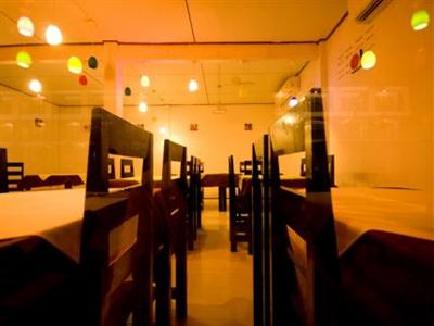 Sinsuvarn Airport Suite
