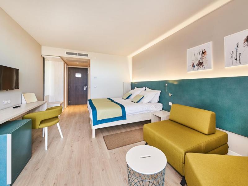 Sol Sipar for Plava Laguna