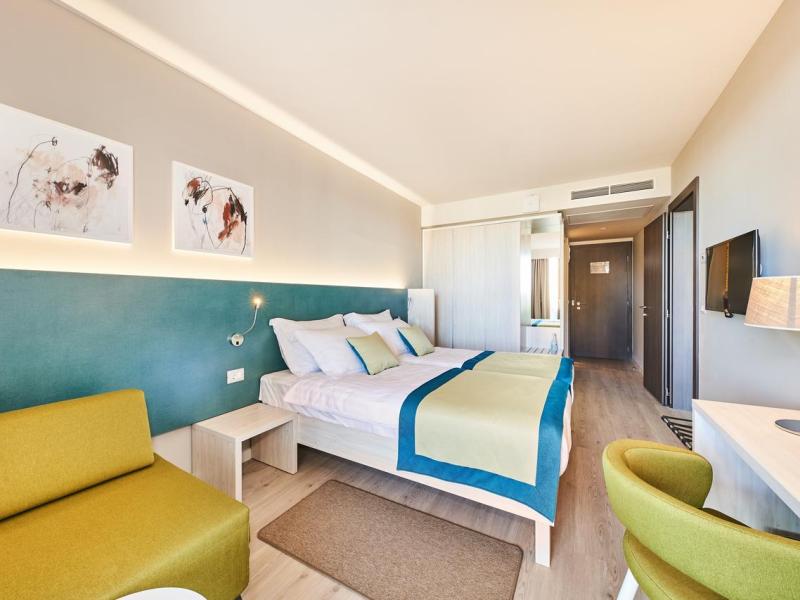 Sol Sipar for Plava Laguna