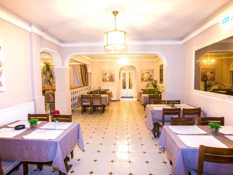 Sirena Beach Hotel