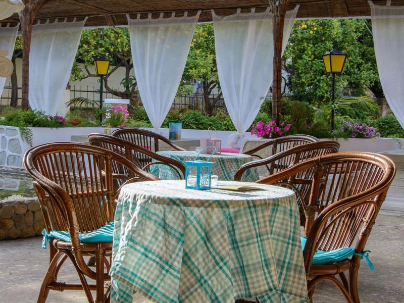 Sirena Beach Hotel