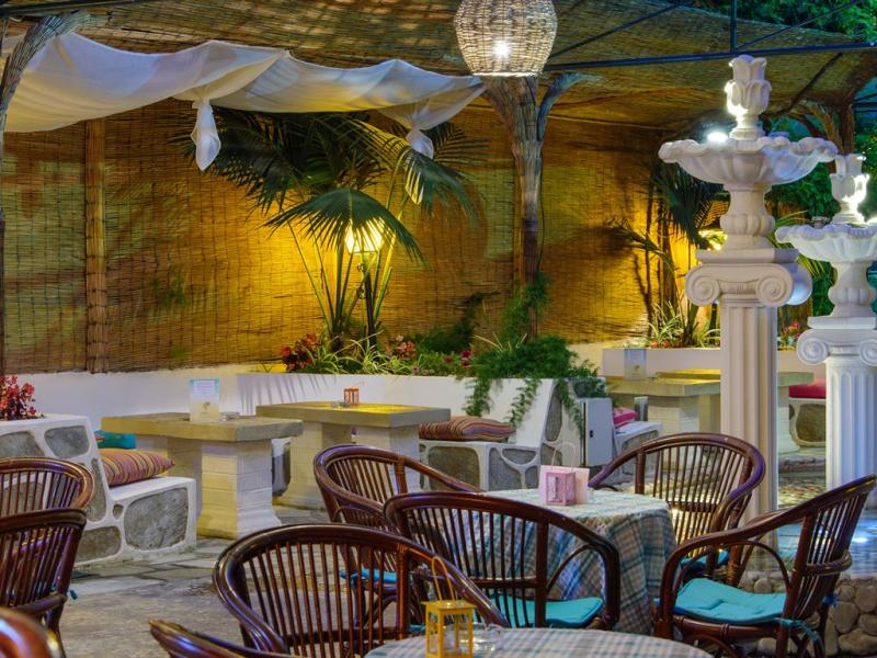 Sirena Beach Hotel