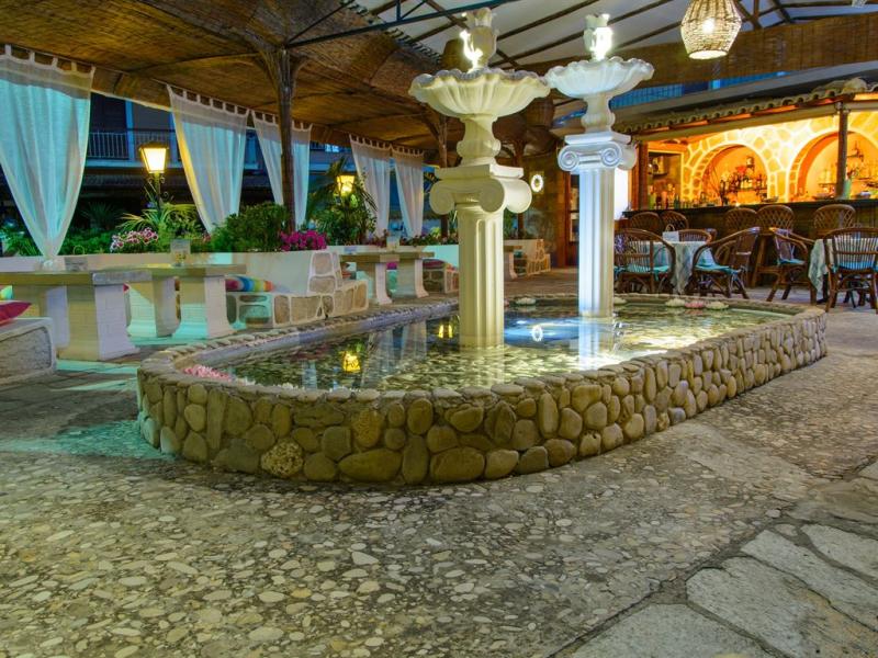 Sirena Beach Hotel