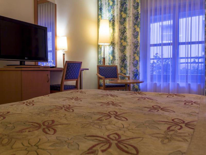 Corvin Hotel Budapest Sissi Wing