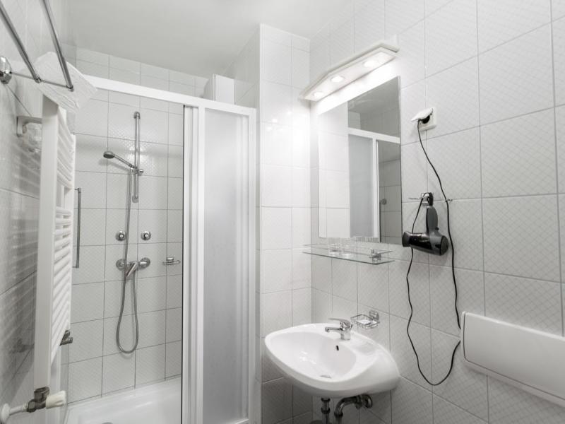 Corvin Hotel Budapest Sissi Wing