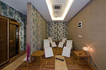 Edition Old City Hotel