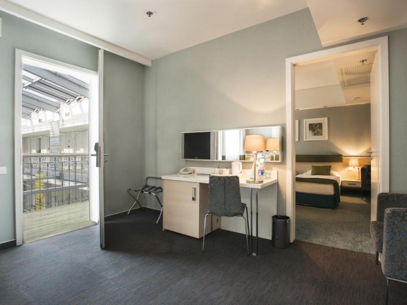 Atrium Fashion Hotel