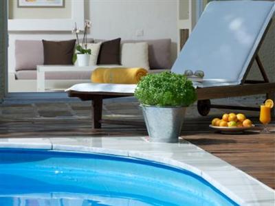 Atrium Hotel