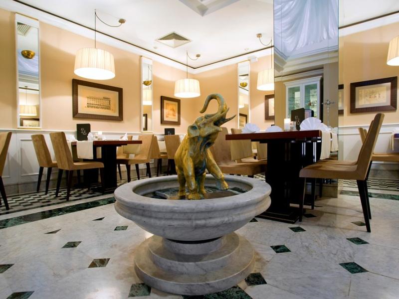 Best Western Premier Hotel Slon