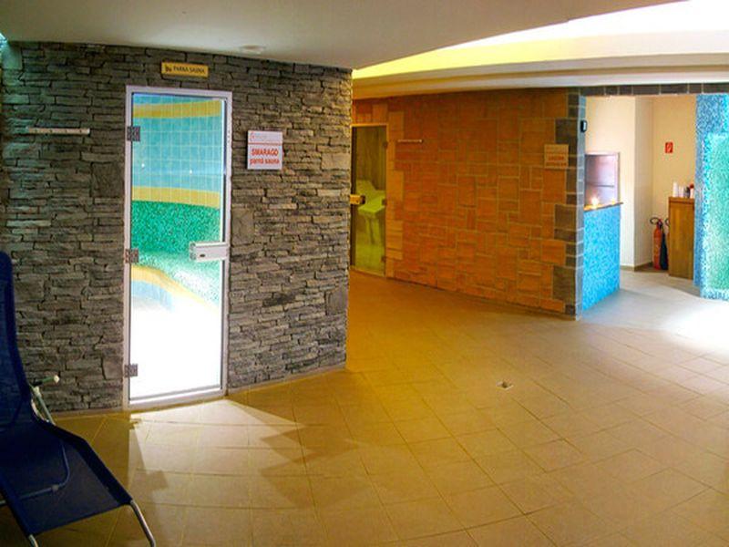 Atrium Hotel