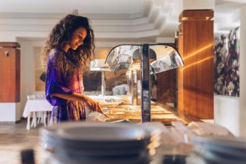 Отель Slovenska Plaza Resort 3* Черногория, Будва, фото 18