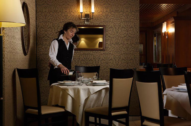 Smart Hotel Holiday