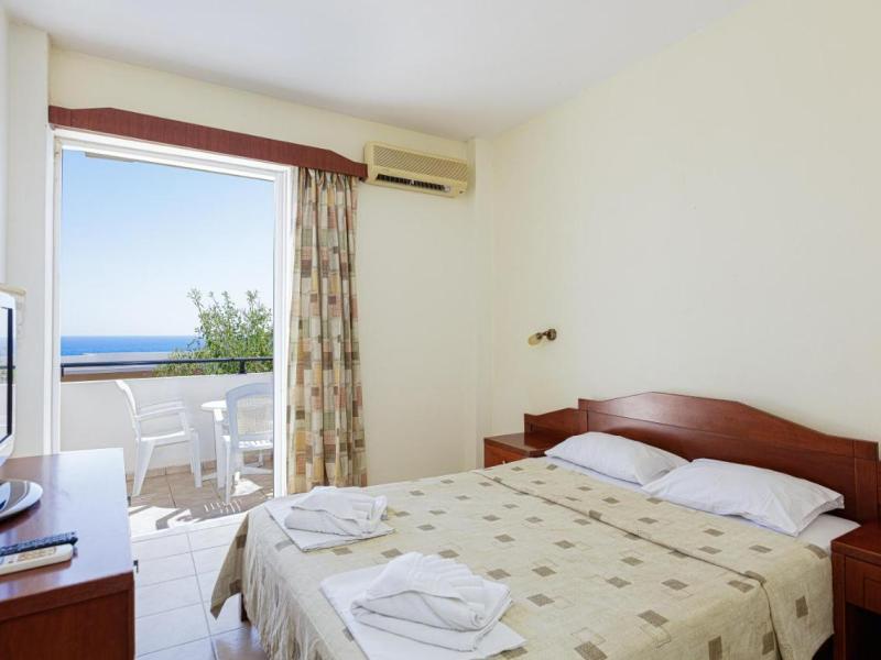 Aparthotel Sofia - Mythos Beach