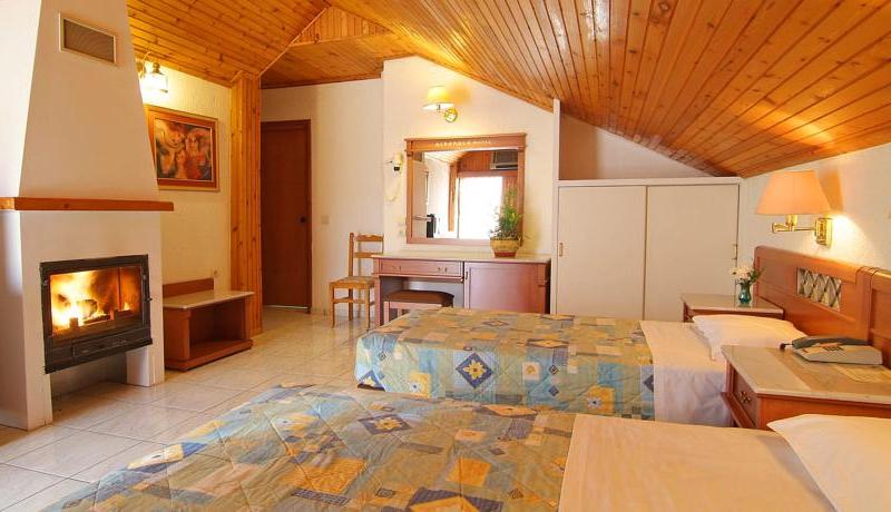 Acropole Delphi Hotel