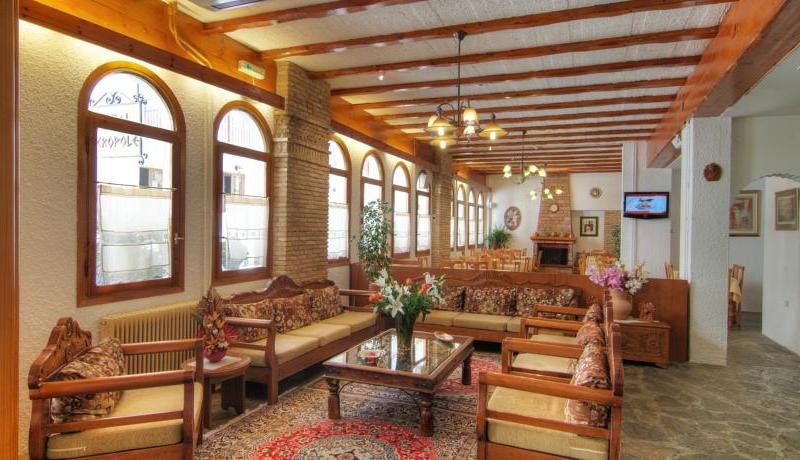 Acropole Delphi Hotel