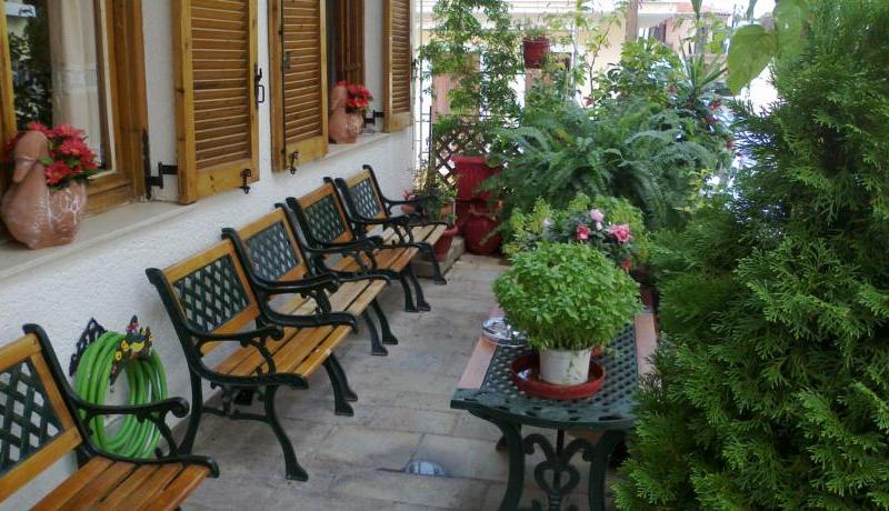 Acropole Delphi Hotel