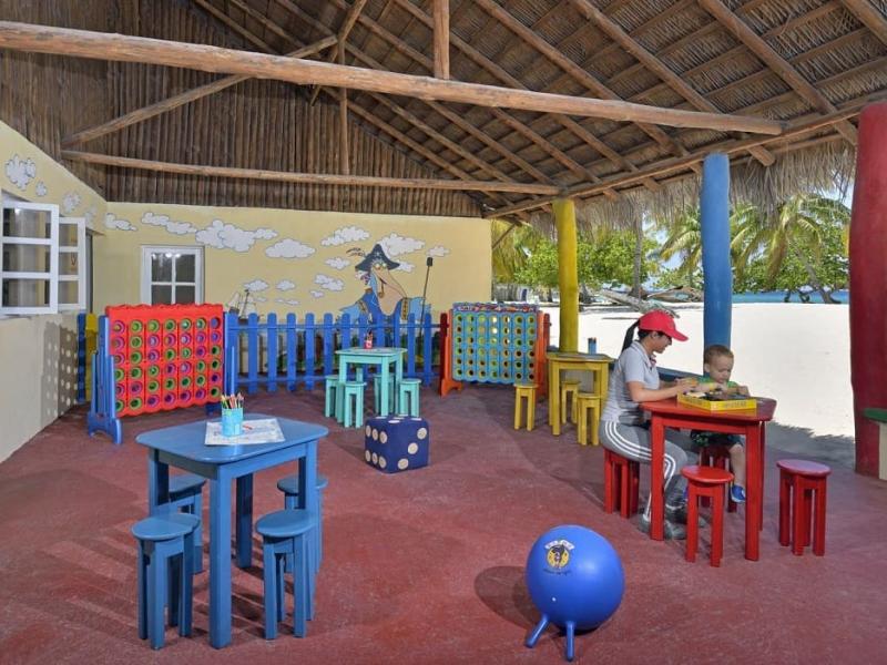 Sol Rio de Luna y Mares Resort