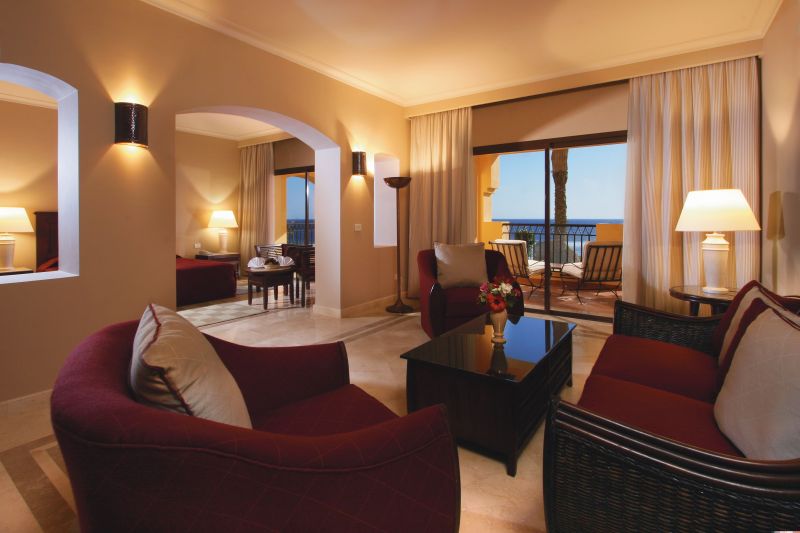 Sol Y Mar Dolphin House