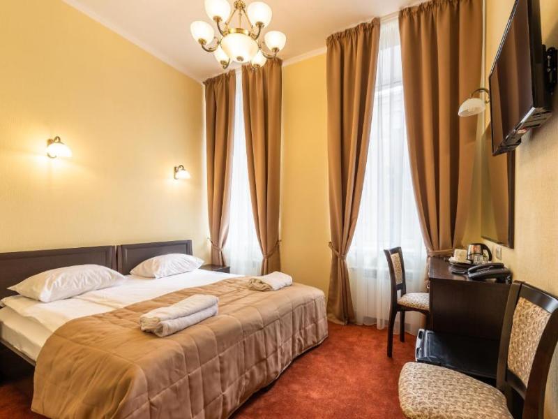 Solo на Большом проспекте Петроградской Стороны