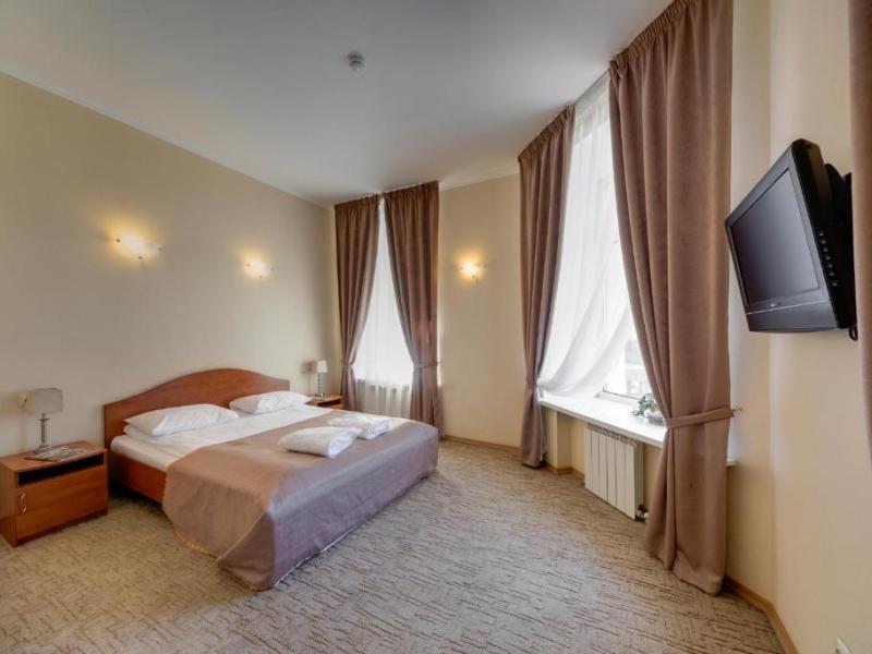 Solo на Большом проспекте Петроградской Стороны