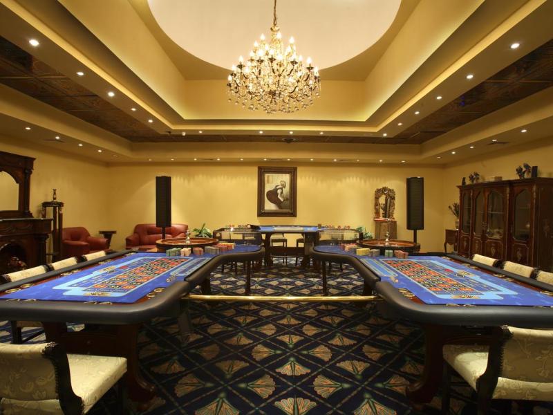 Royal Holiday Beach Resort & Casino