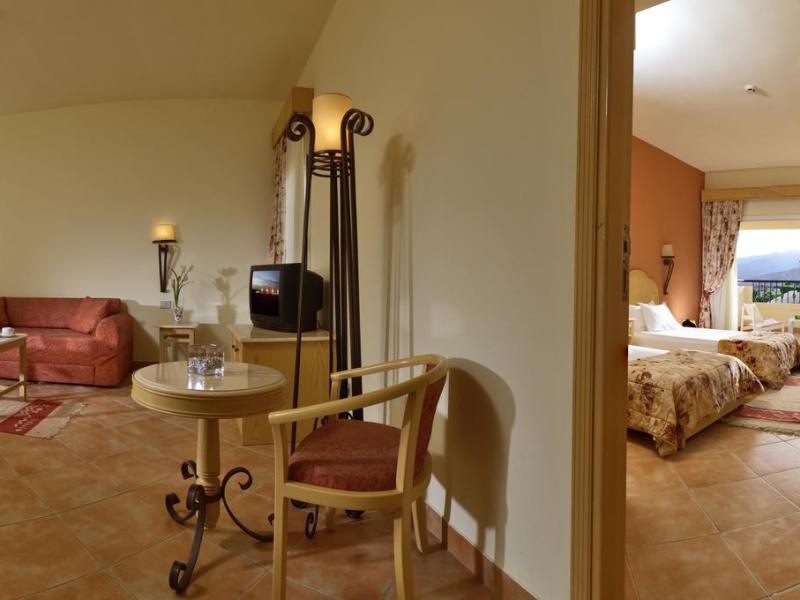 La PLaya Beach Resort