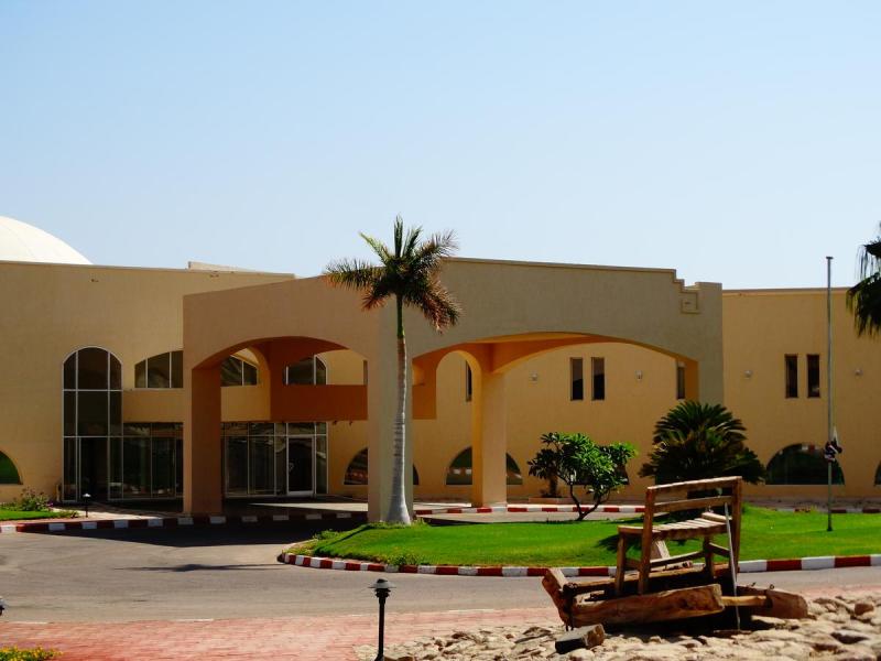 La PLaya Beach Resort