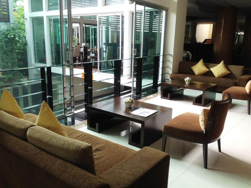 August Suites