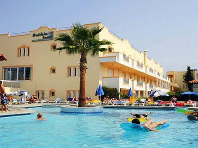 Aegean Blu Hotel & Apartments