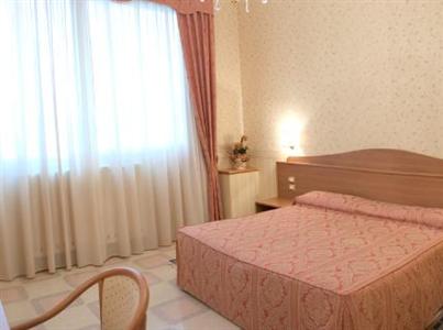 Sorriso Hotel Lucera