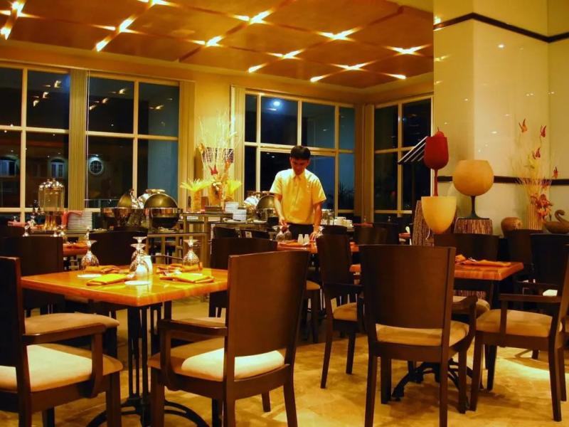 Sotogrande Hotel & Resort