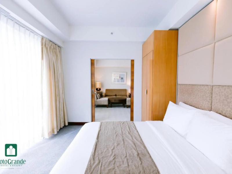 Sotogrande Hotel & Resort