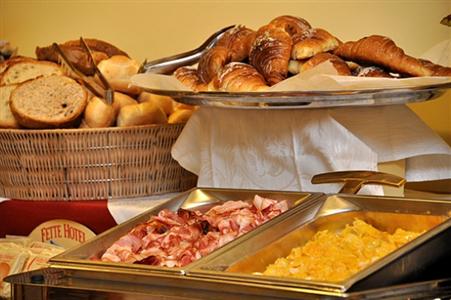 Augusta Lucilla Palace