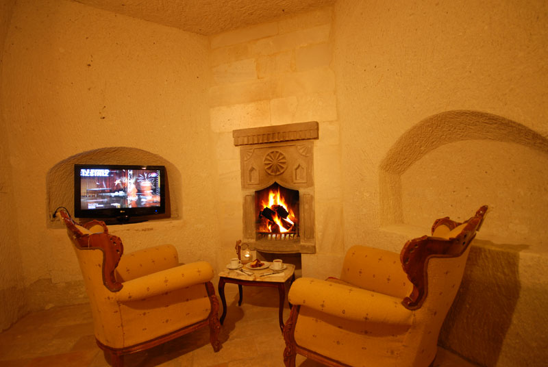 Spelunca Luxury Cave