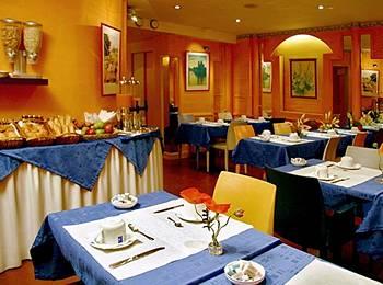 Hotel La Comtesse Tour Eiffel