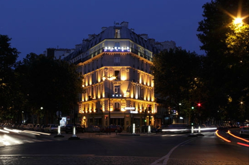 Hotel La Comtesse Tour Eiffel