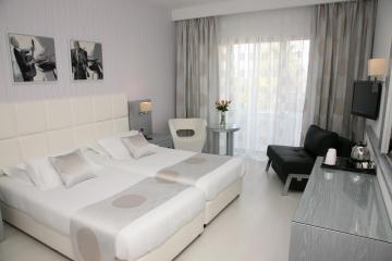 Отель St. George Hotel Spa & Golf Beach Resort Кипр, Пафос, фото 3