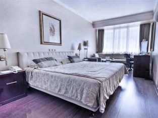 St. George Lycabettus