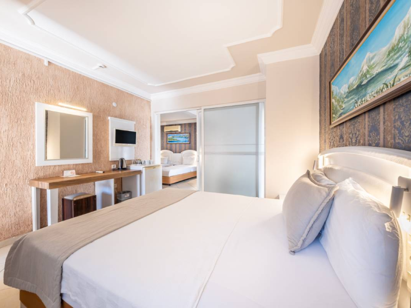 Nicholas Park Hotel