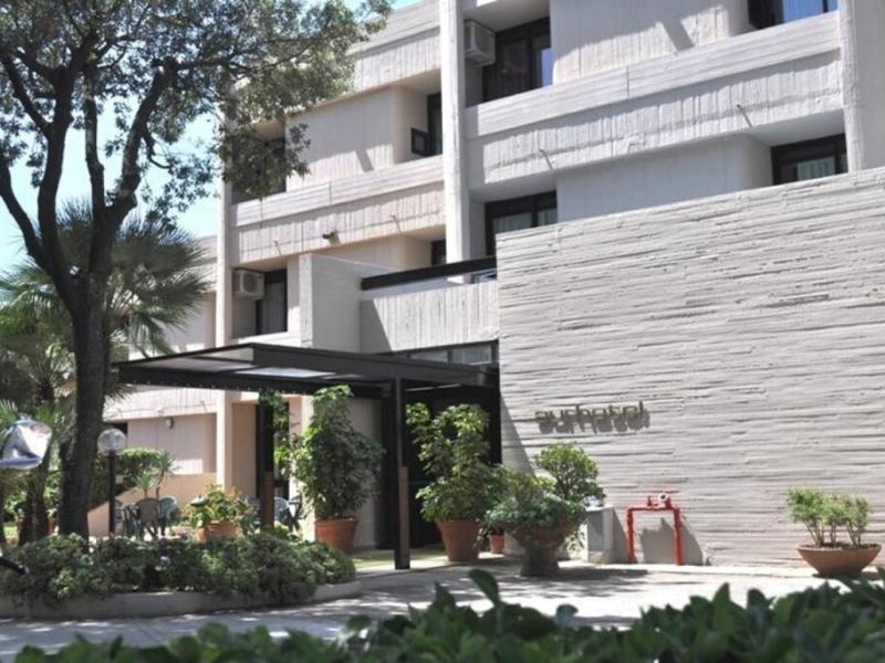 Aurhotel