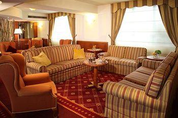 Starhotels Business Palace