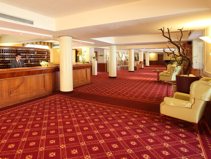 Starhotels Business Palace