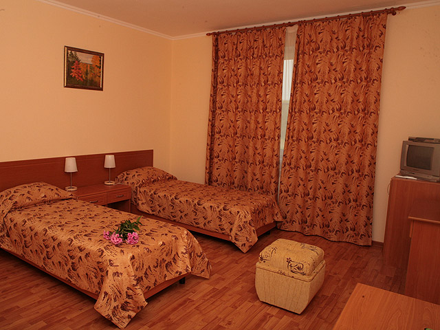 Собер Актив отель (Убинская)